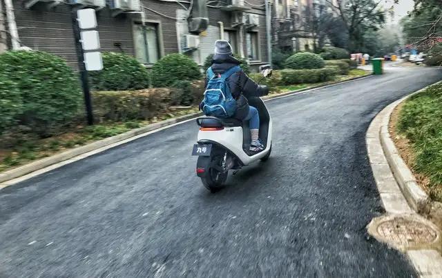 摩托限号限行不再猜,4月起哪些路能走一看就懂