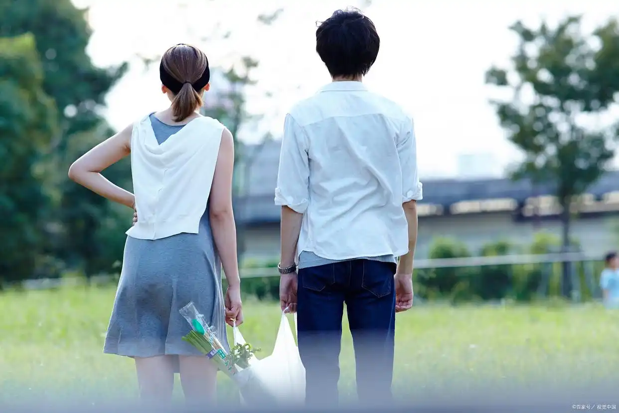 大学要不要谈恋爱?听听学长学姐的心里话,再做决定