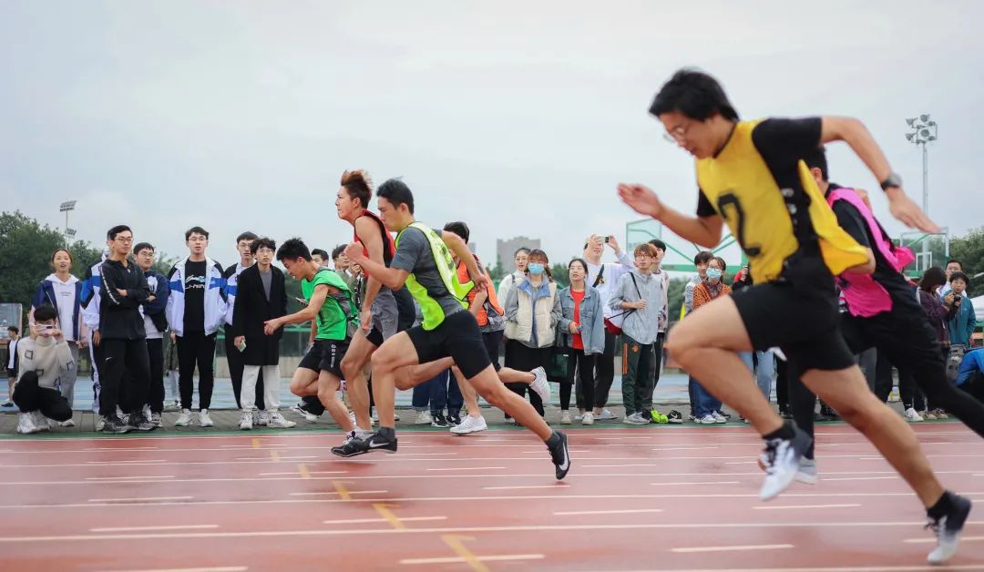 四川大学2021年运动会开幕式举行,多项赛事成绩亮眼