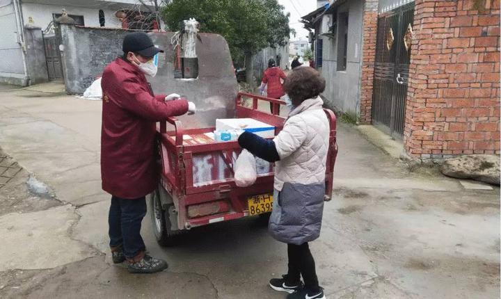 疫情期间石梁镇静岩村专人代办采购,保障村民日常所需