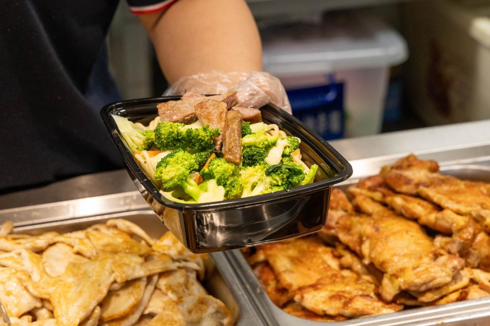 长沙理工大学食堂创新举措,助力师生科学减脂