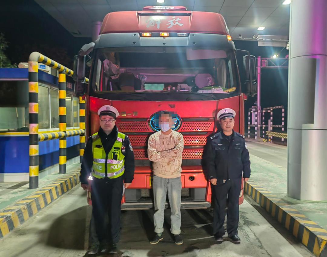 山东郓城凌晨严查超载大货车,这个违章高发城市动真格了